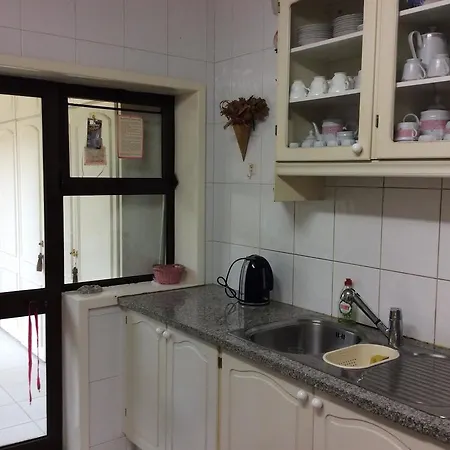 בית הארחה Near The