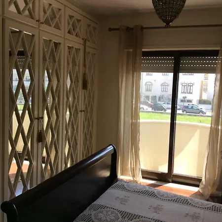 Near The אספיניו