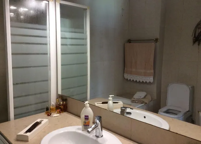 Konukevi Near The Espinho (Aveiro)